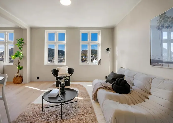 Panorama - View In L 1-bedroom ברגן